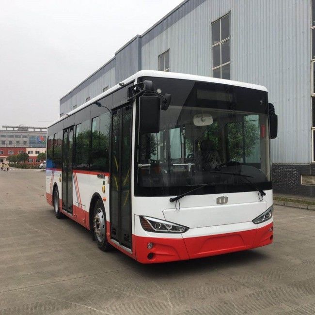 Autobús urbano diésel ZEV de 8 m con potencia máxima de 132 kW, transmisión manual de 5 velocidades y suspensión de ballestas