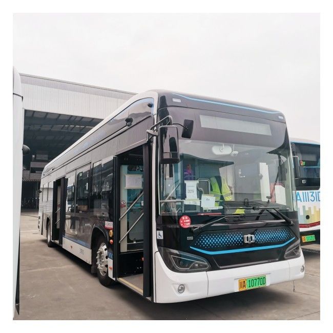 Autobús eléctrico puro 12m E Autobús de piso bajo Autobús de energía nueva de 46 asientos para el transporte público.