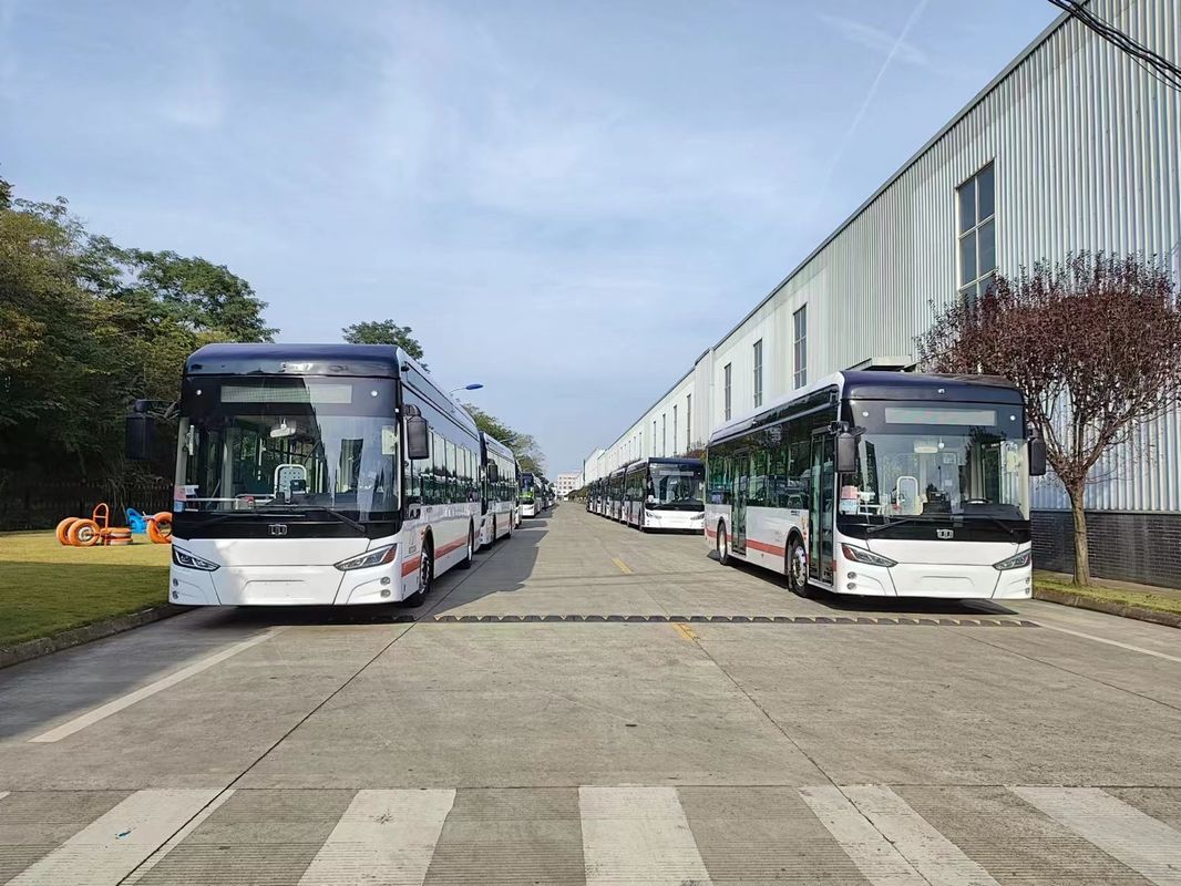 Autobús eléctrico de batería de 12 m, autobús de 46 plazas utilizado en el transporte urbano e interurbano.