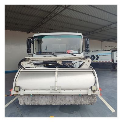 Escoba mecánica 200.54kwh Potencia para un rendimiento óptimo